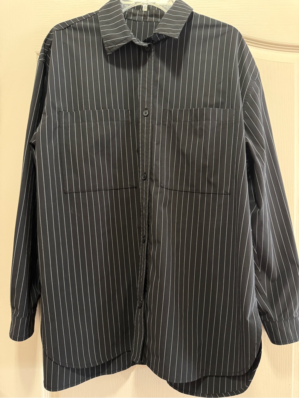 ALO Pinstripe Daylight Button Down Long Sleeve - Black/Titanium